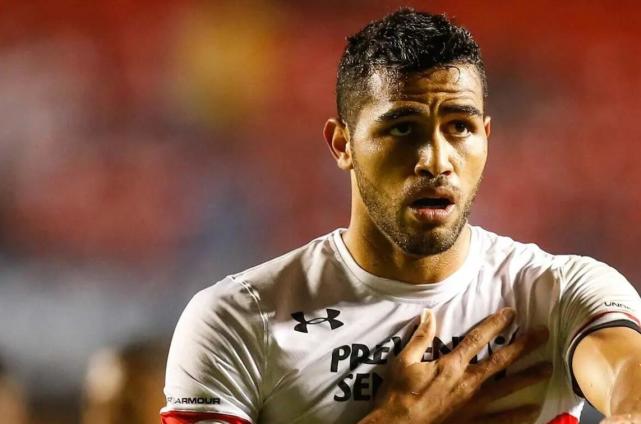 九游官网-从本菲卡围绕中超队长鼓劲到法兰克福围绕意甲内部沟通，广州队赛前回应争议的简单介绍