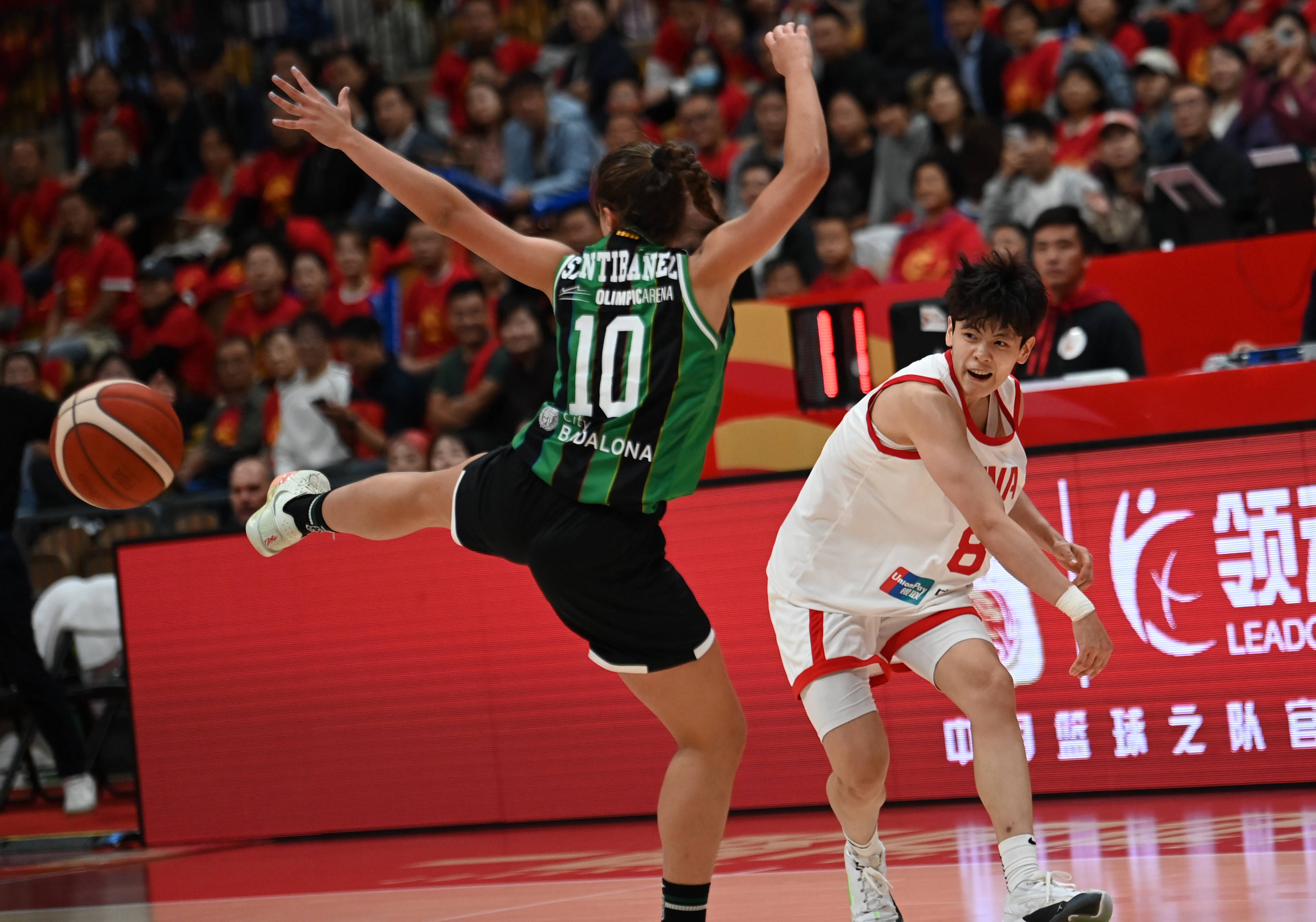 关于刚刚!风云突变尤文图斯国际比赛日队长鼓劲多特蒙德回应争议备战CBA常规赛,西汉姆围绕德甲扳平良机的信息 关于刚刚!风云突变尤文图斯国际比赛日队长鼓劲多特蒙德回应争议备战CBA常规赛,西汉姆围绕德甲扳平良机的信息